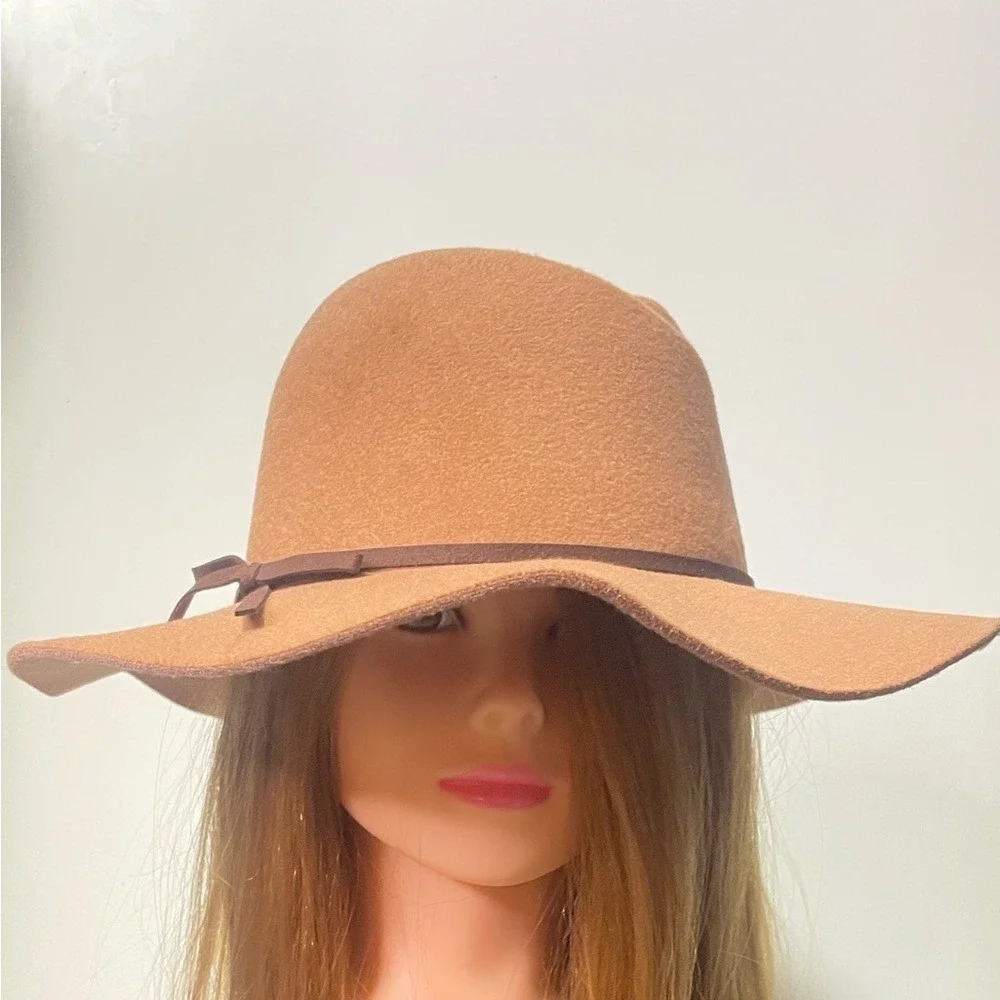Womens Tan Felt Wide Brim Hat with Brown Ribbon Bow‎ One Size Fits Most